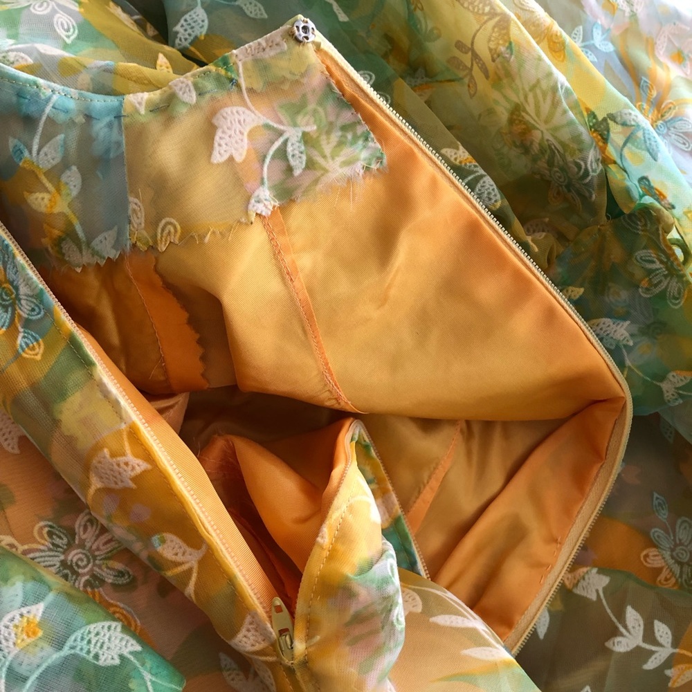 VTG Handmade Floral Dress - Picture 8 of 12
